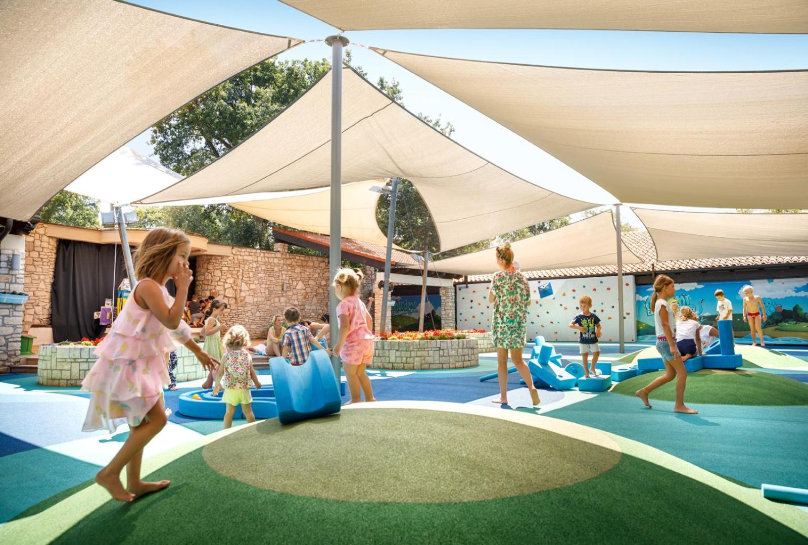 Aminess Planet Camping Maravea Resort - Pitches Novigrad Istria Dış mekan fotoğraf