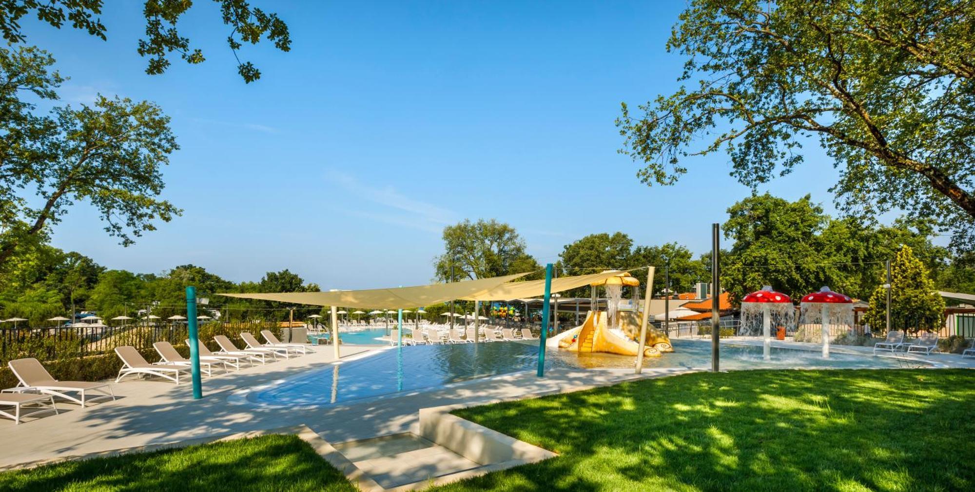 Aminess Planet Camping Maravea Resort - Pitches Novigrad Istria Dış mekan fotoğraf